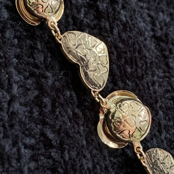 BETSEY JOHNSON Pavé Crystals Hearts Roses Eyes Gold & Red NECKLACE! - Picture 6 of 8